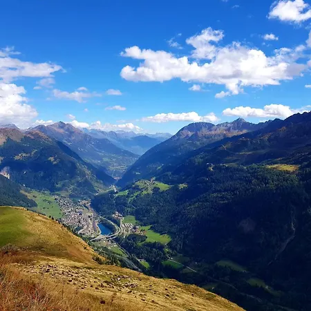 Des Alpes - Restaurant & Pizzeria Πανδοχείο Airolo