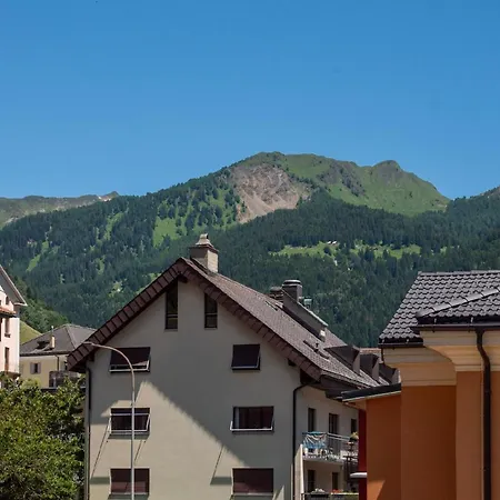 Des Alpes - Restaurant & Pizzeria Inn